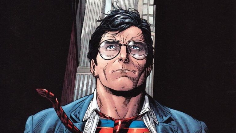Top 10 Superheroes Who Wear Glasses (Marvel & DC)