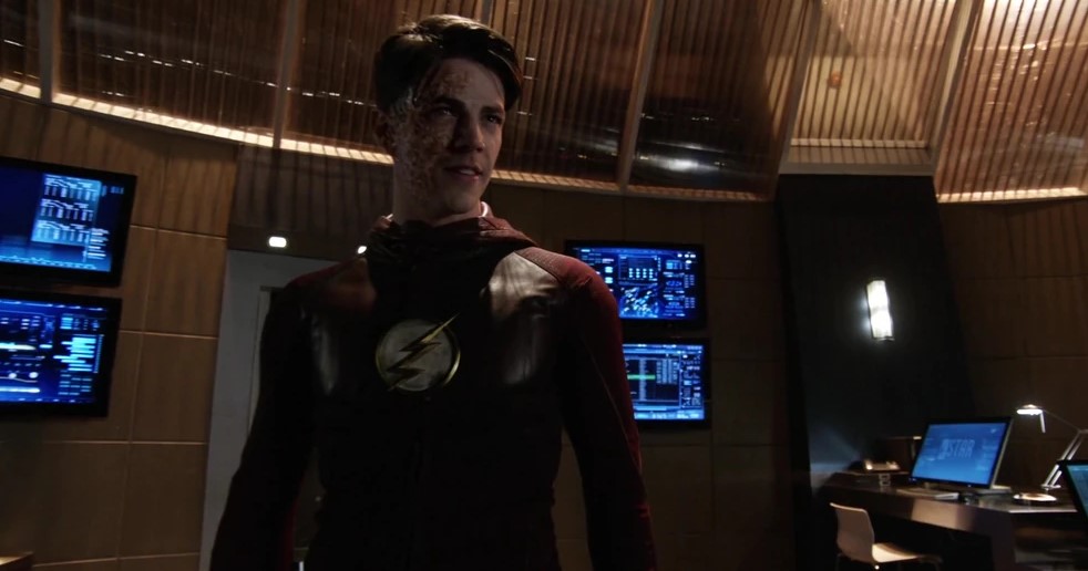 The Flash: Who Is Savitar & Is He the First Speedster?