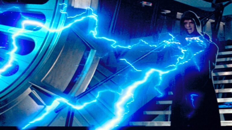 Here’s Why Jedi Can’t Use Force Lightning & What Happens if They Do?