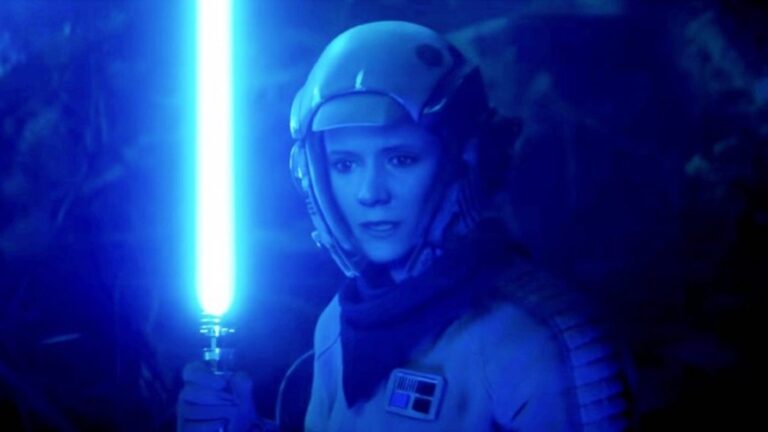 Star Wars: What Lightsaber Color Did Princess Leia Use?