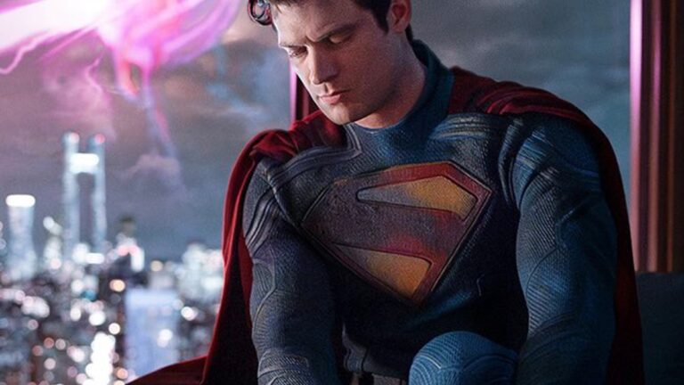 New Superman Suit Reveal Stirs Heated Debate Among the Fans: “The Downgrade is INSANE”