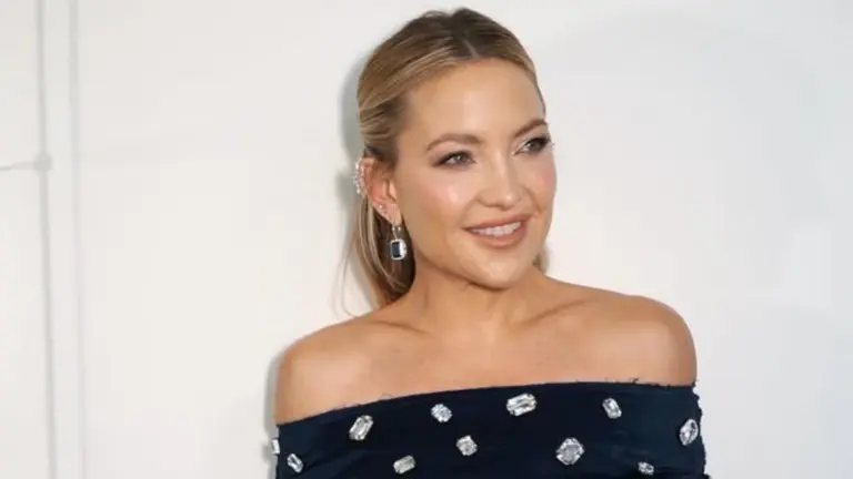 Kate Hudson’s (46) Bathroom in Her $6M la Home Looks Like It Came From a Famous Series