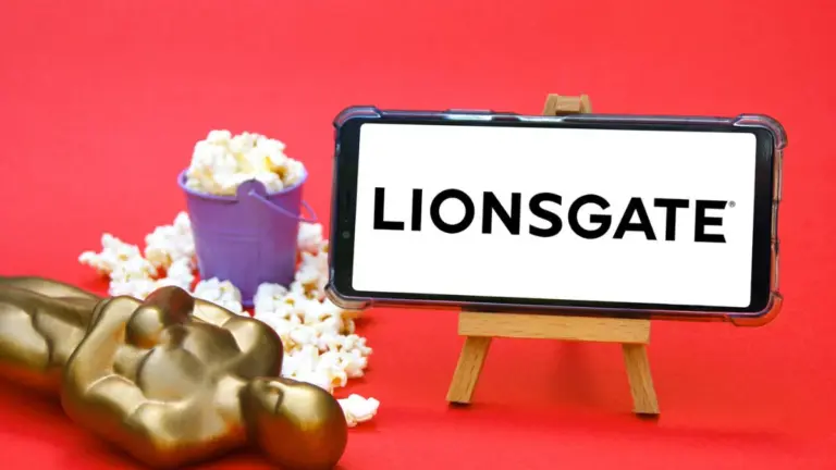 Netflix Sets Its Sights on Lionsgate After a Year of High-Stakes Hollywood Dealmaking