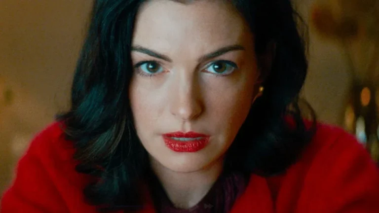 Anne Hathaway Leans Into the Internet’s Favorite Minecraft Meme to Promote Her New Thriller ‘Verity0