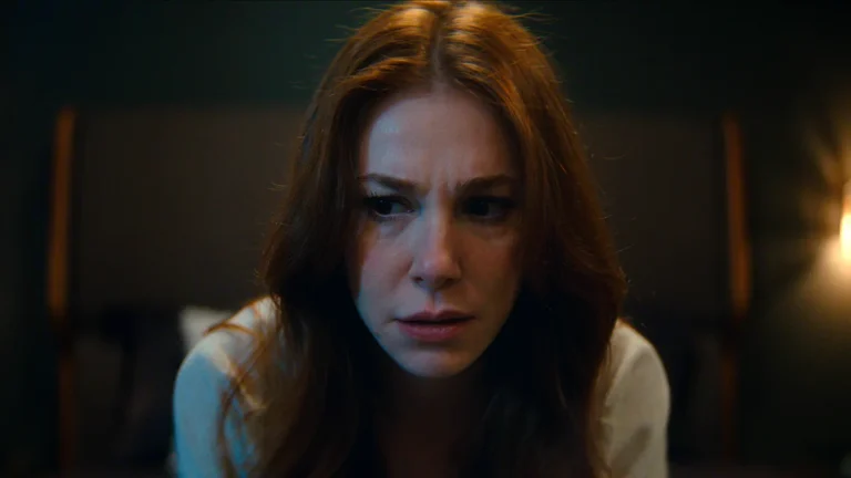Netflix’s ‘Not a Stranger’ Cast (with Pictures)