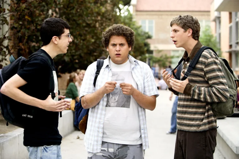 This Nearly 20-Year-Old Comedy Just Snuck Back onto Apple’s Most-Watched List