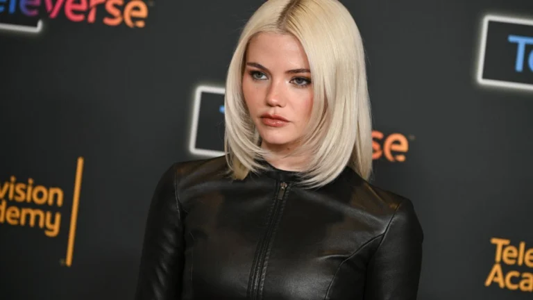 Hayes Warner Sizzles in Smoldering New Photos, and ‘The Shards’ Star Knows Exactly What She’s Doing